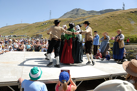 Fête des bergers col du Petit Saint-Bernard