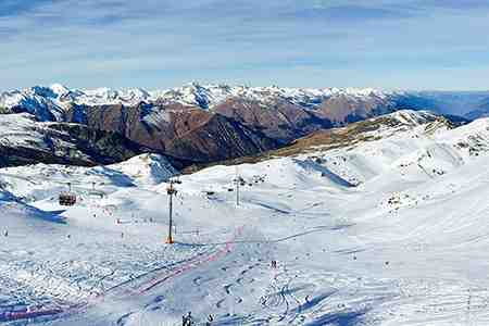 Ski à Mribel, Les 3 Vallées, Savoie