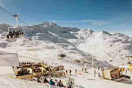 Val Thorens, restaurent sur les pistes